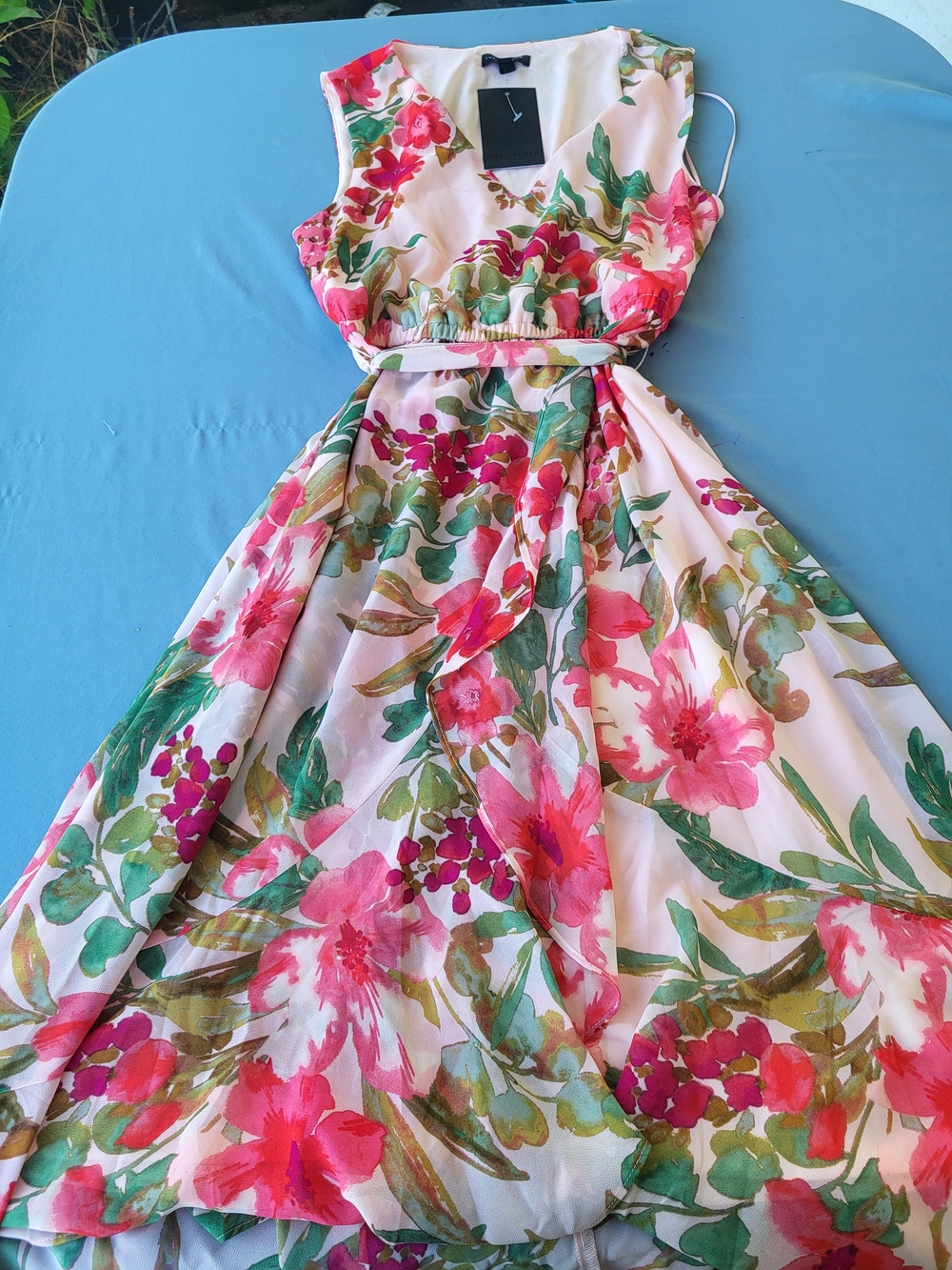 The Limited Petite PXS Creamsicle Multicolor Floral High-Low Maxi Dress
